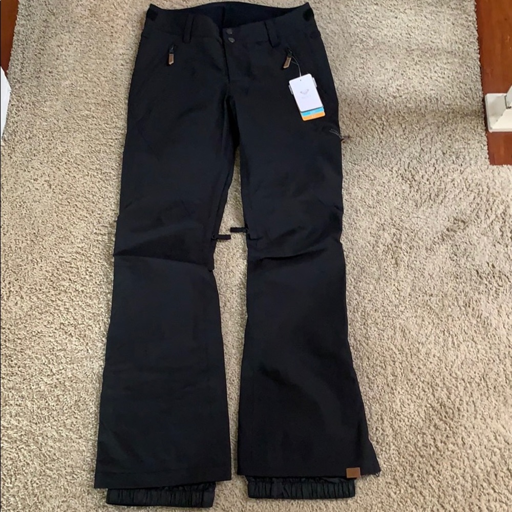 Roxy 15k Slim Fit Snow Pants with Stretch